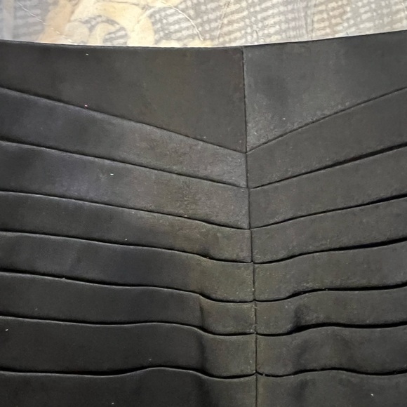 ZAC POSEN ❤️💋FUN SEXY FLIRTY SKIRT💋❤️SIZE COLOR BLACK SILK BLEND FLOWY 6 542 - Picture 9 of 16